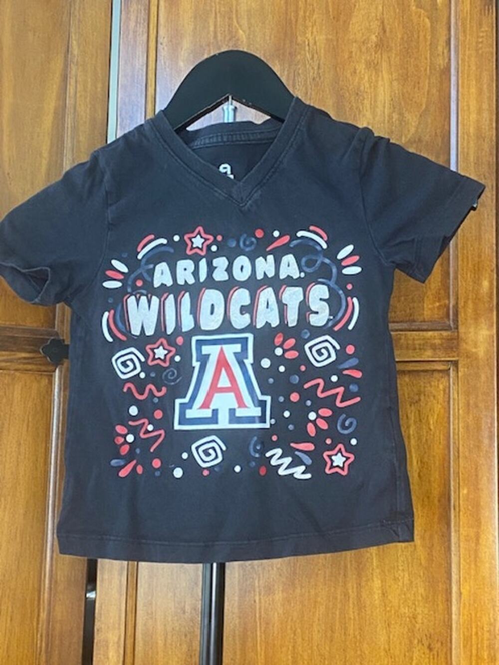 Arizona Wildcats Team Athletics Youth XS 4/5 Black Graphic T-Shirt U of A NCAA